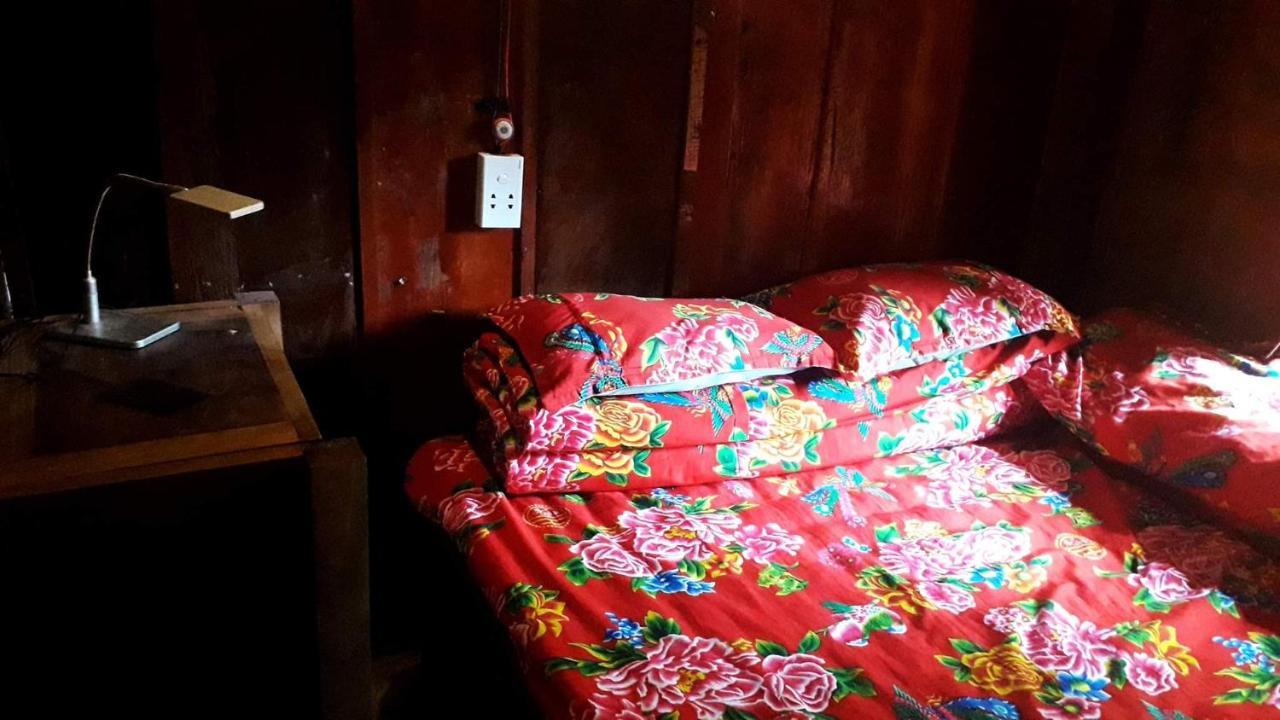 Lo Lo Homestay & Cafe Meo Vac Kültér fotó