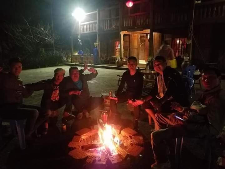 Lo Lo Homestay & Cafe Meo Vac Kültér fotó