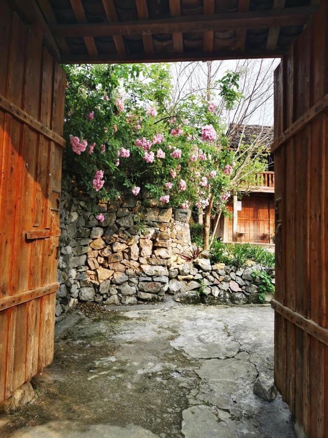 Lo Lo Homestay & Cafe Meo Vac Kültér fotó