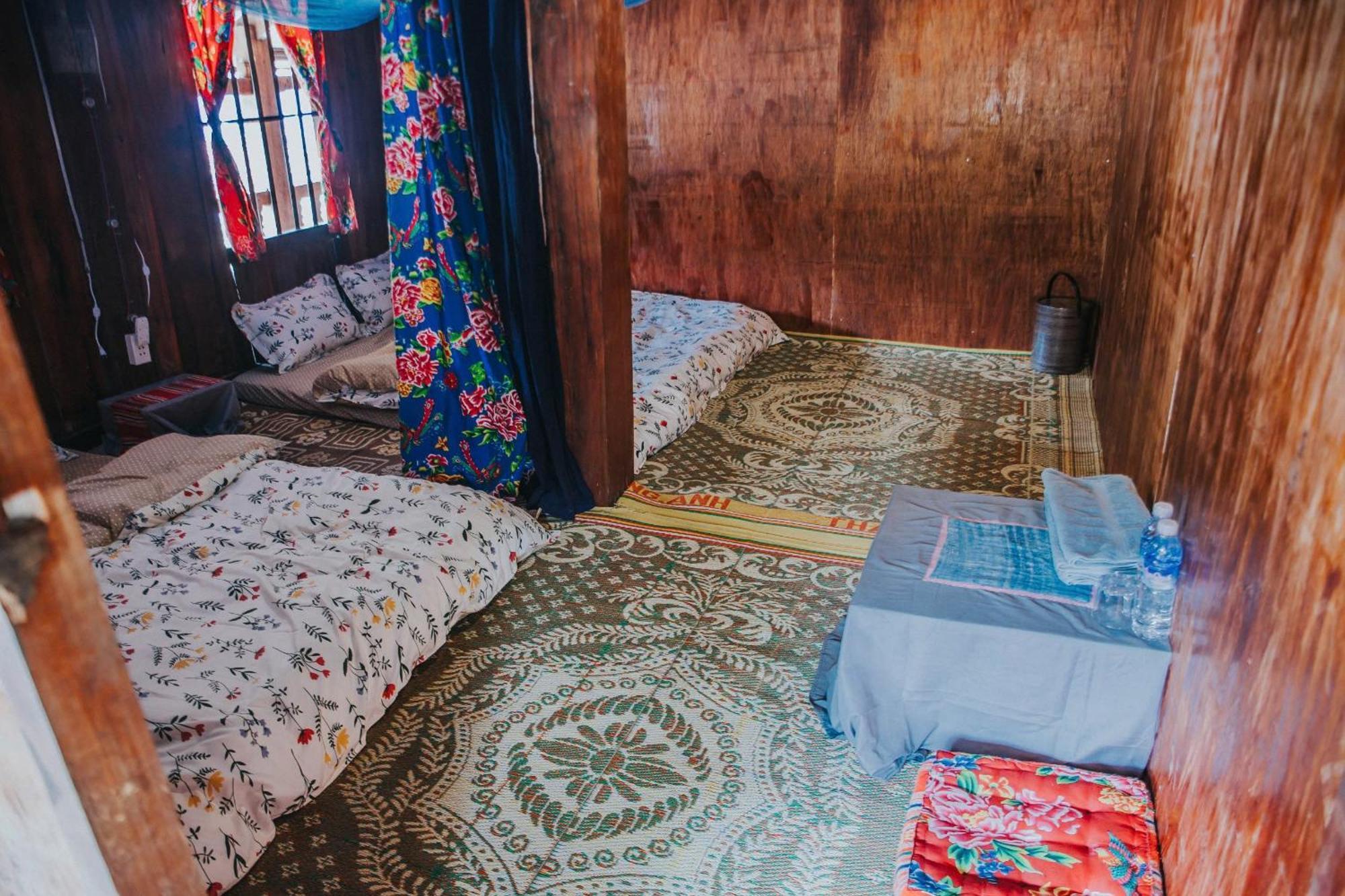 Lo Lo Homestay & Cafe Meo Vac Kültér fotó