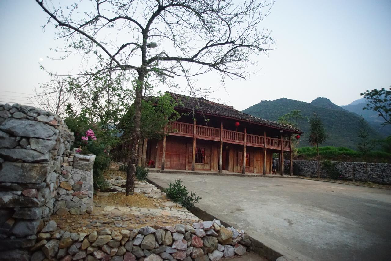 Lo Lo Homestay & Cafe Meo Vac Kültér fotó